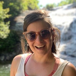 Meet your Posher, Michelle